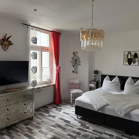 公寓 Stadtkern Von 80qm 奎德林堡