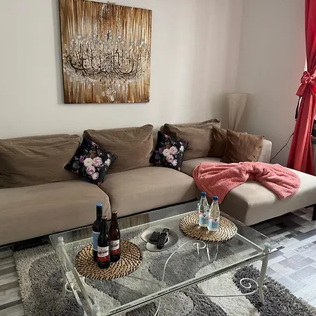 Stadtkern Von 80qm Apartmán *