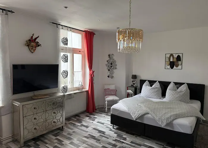 公寓 Stadtkern Von 80qm 奎德林堡