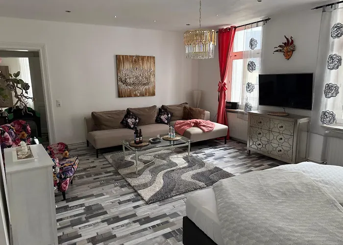 公寓 Stadtkern Von 80qm 奎德林堡